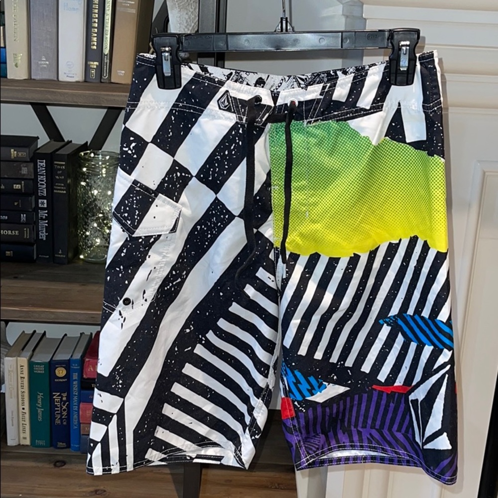 Volcom Board Shorts, Black/White, Size 29